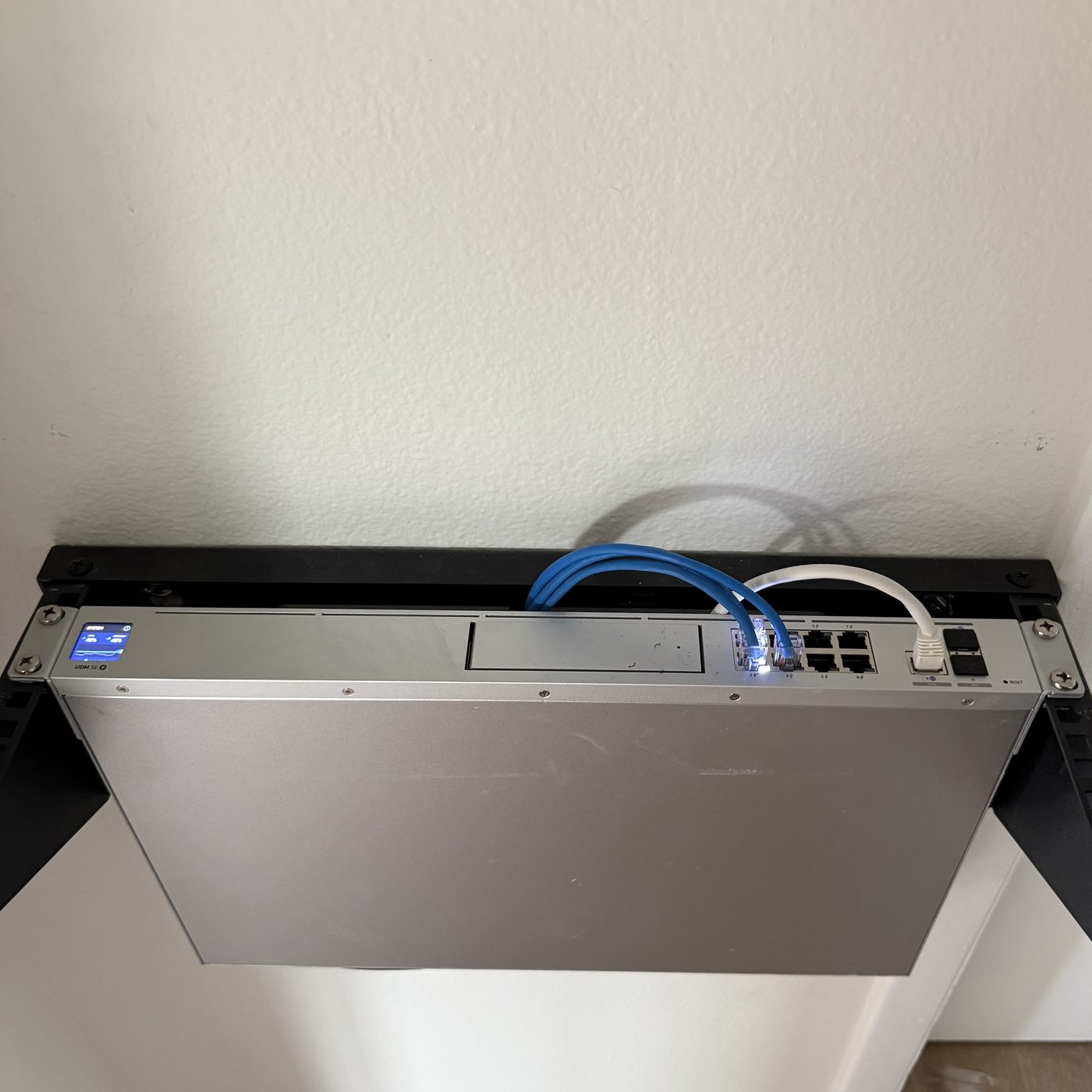 Whole-property UniFi Wi-Fi network installed for a luxury lakefront residence in Maitland